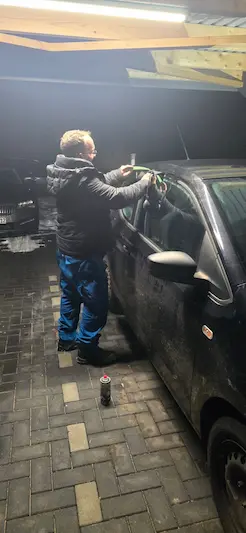 Autoöffnung in Jork